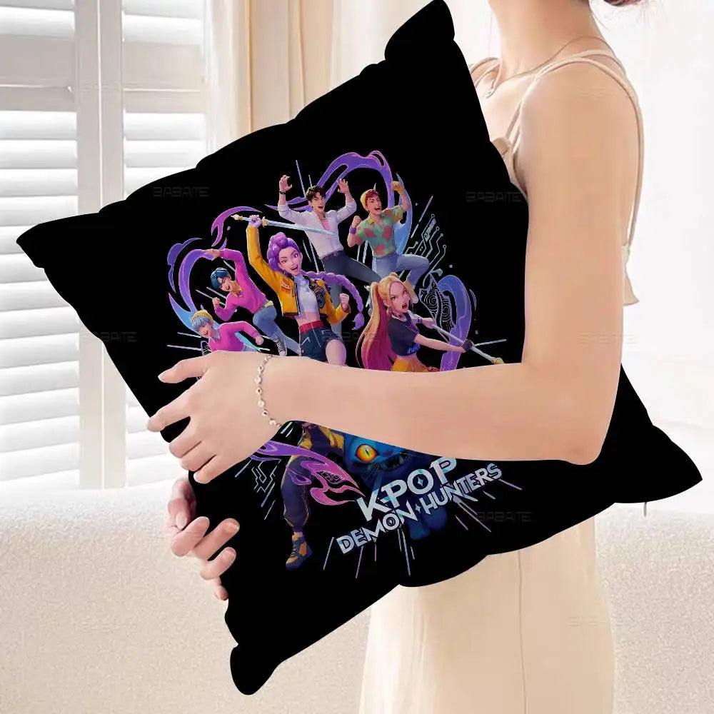 Housse de Coussin KPop Demon Hunters Huntrix Zoey Golden — photo 15