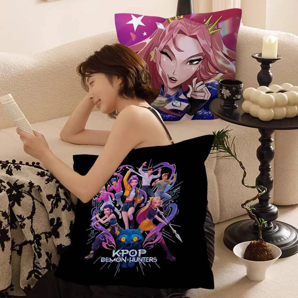 Housse de Coussin KPop Demon Hunters Huntrix Zoey Golden — photo 3
