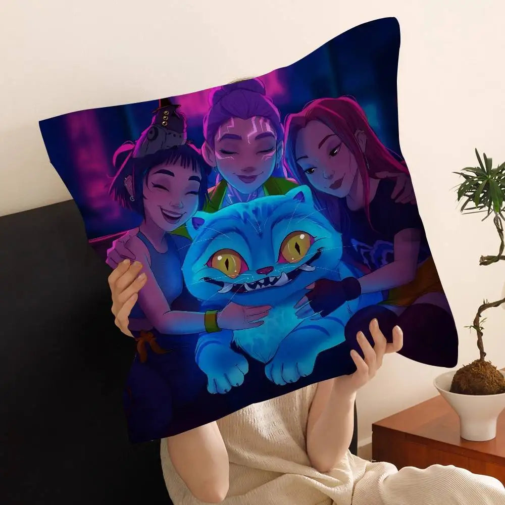 Housse de Coussin KPop Demon Hunters Huntrix Tenue De Combat — photo 8