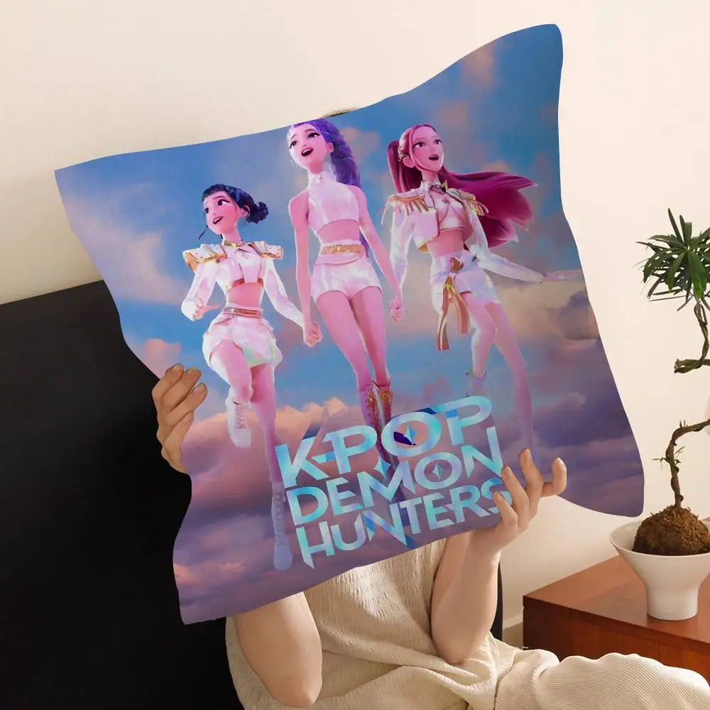 Housse de Coussin KPop Demon Hunters Huntrix Scène — photo 24