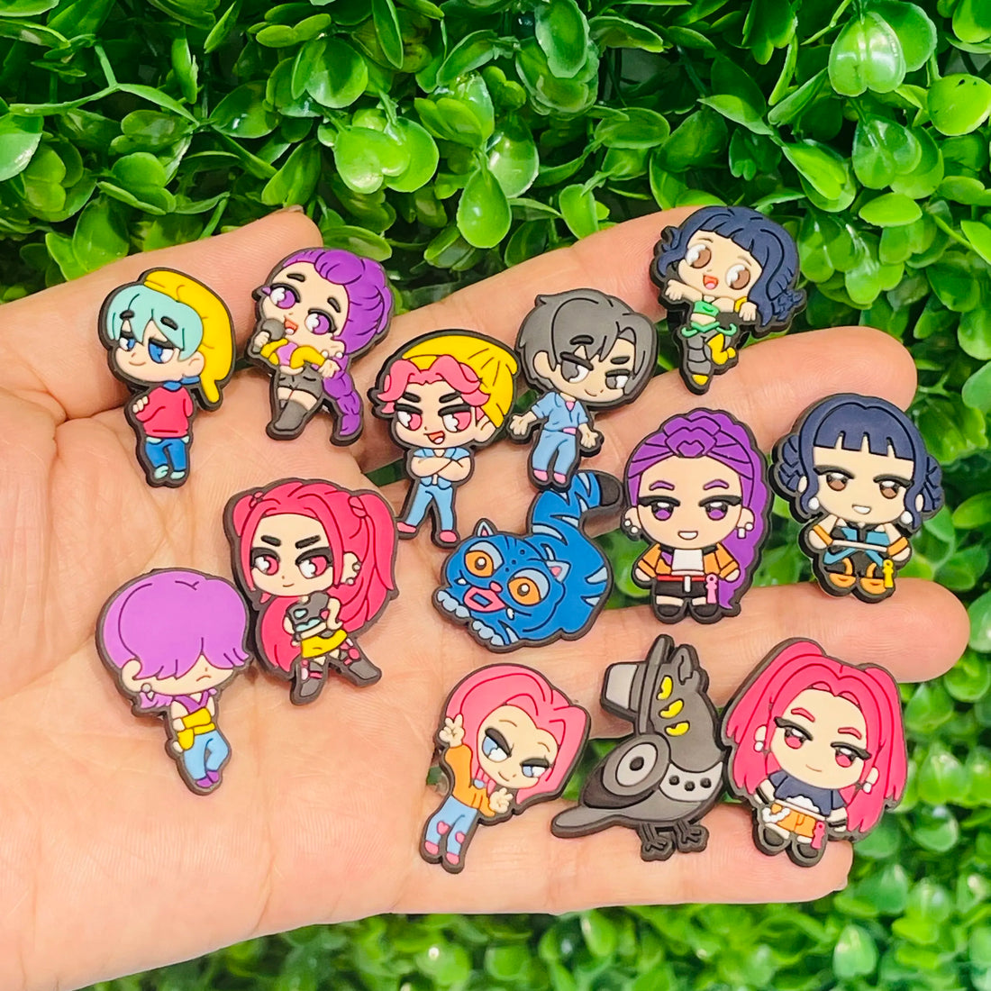 Jibbitz Crocs KPop Demon Hunters Huntrix Mira Cartoon — photo 4