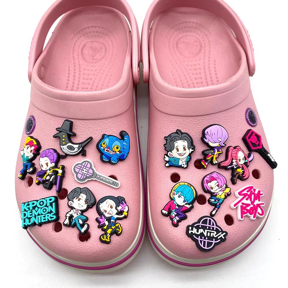 Jibbitz Crocs KPop Demon Hunters Saja Romance Cartoon — photo 3