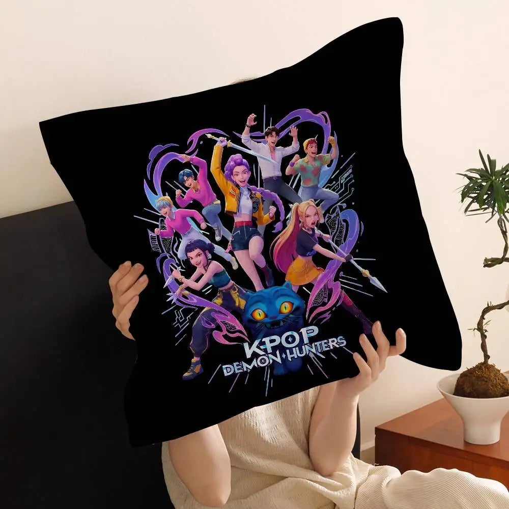 Housse de Coussin KPop Demon Hunters Huntrix Zoey Golden — photo 6